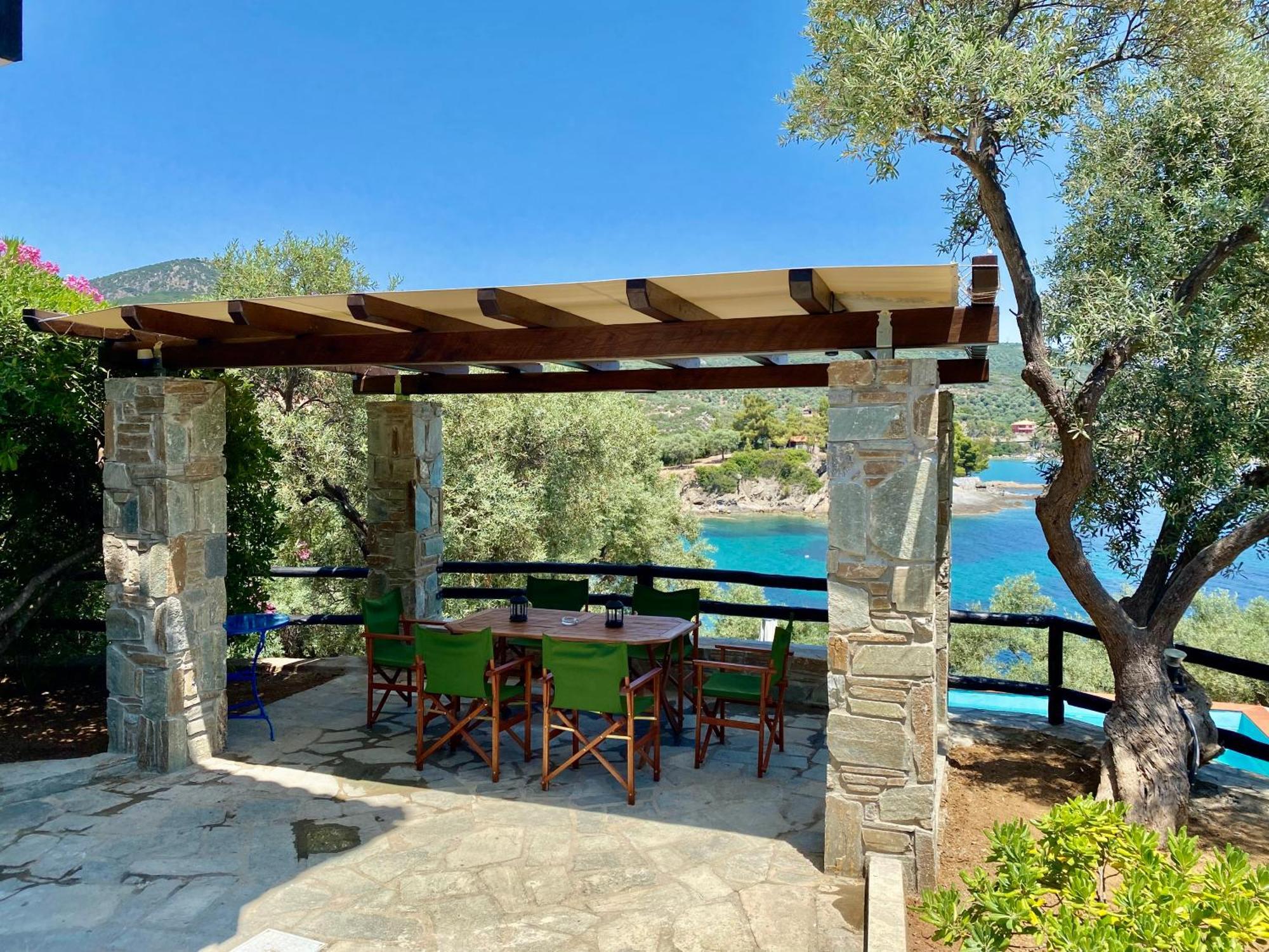 Villa Valia: Traditional Luxurious Residence بيرغاديكيا المظهر الخارجي الصورة