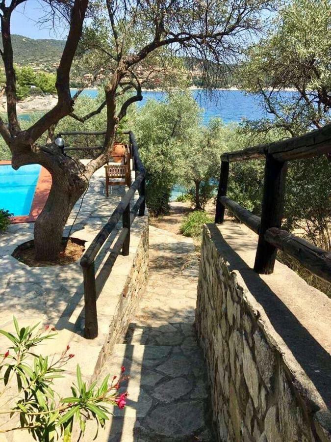 Villa Valia: Traditional Luxurious Residence بيرغاديكيا المظهر الخارجي الصورة